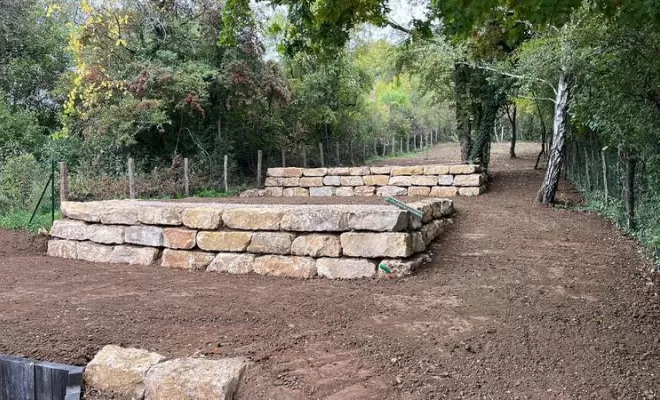 Travaux d'enrochement, Ambérieu-en-Bugey, BOMBOURG TP